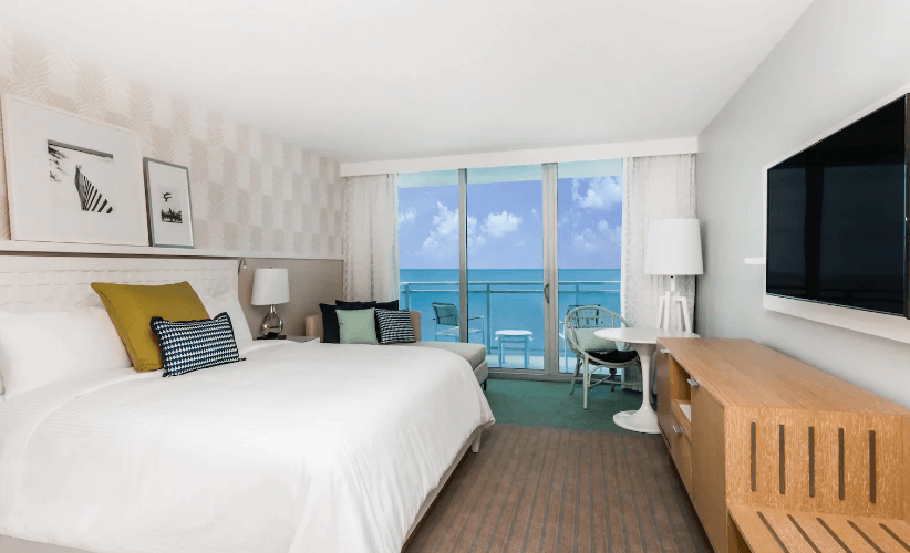 Wyndham Grand Clearwater